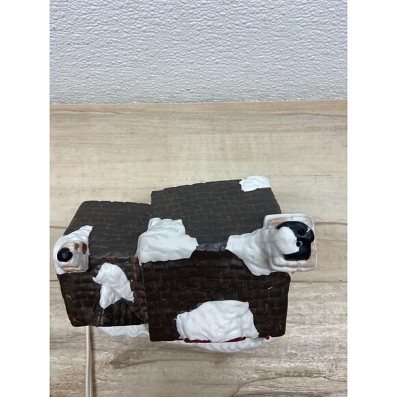 Vtg 1991 Christmas Valley Bakery Inn Illuminated Porcelain Building - Picture 10 of 16